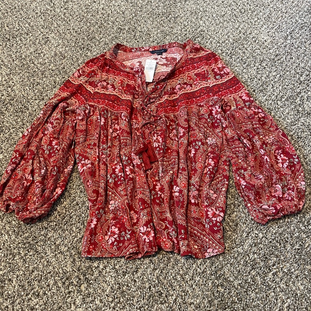 NWT American Eagle Top Size Medium